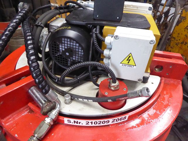 Hydraulik-Abbruch-Magnet ART-1-013 – Werkstatt, Elektromotor mit 220-Volt-Warnkasten