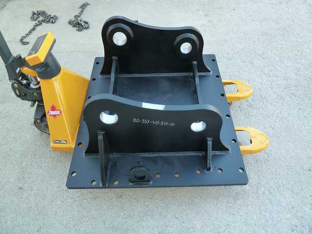 Adapterplatte Festanbau (Bolzen-Bolzen) MB MECC BREG 80-70, gebohrt für MB Meccanica Breganzese BF 90.3