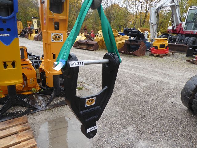 Kreuz-Gelenk Greifergabel ROCK Bagger-Aufnahme 60-281 mm, unten 45-100 mm