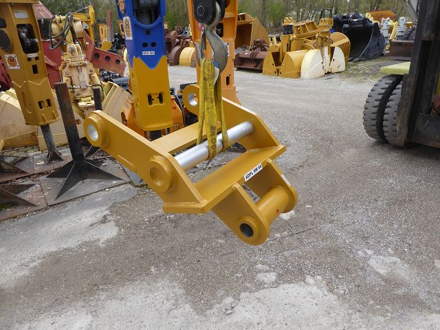 SW-Adapter für Pendelgreifer-Aufnahme LIEBHERR SW 66