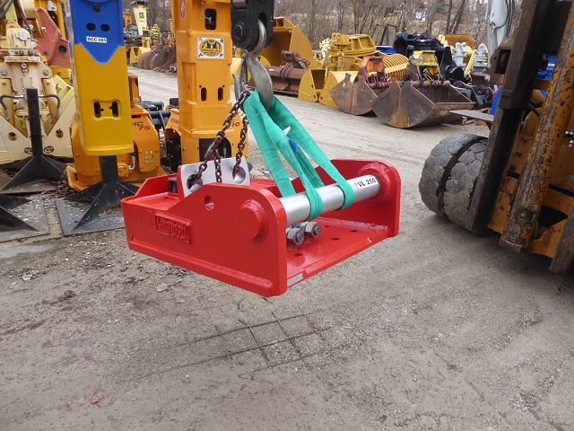 Schnellwechsler-Adapterplatte (SW-Adapter, Variolock-System), passend gebohrt für Hydraulikhammer LEHNHOFF HS 25 Variolock VL 250