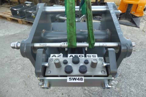 Schnellwechsler-Adapterplatte mit Likufix-Aufnahme, 5 Leitungen mit Lecköl, für Abbruchzange/Abbruchsortiergreifer/Schrottschere LIEBHERR SW 48 Likufix