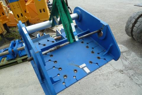 Schnellwechsler-Adapterplatte SW 77, gebohrt für Abbruchsortiergreifer Trevi PMG 20 LIEBHERR SW 77