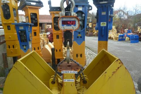 Greifer-Unterteil ART-274-013 – Kranwaage zeigt 420 kg, Etikett PEINER 4-LOCH und UT 500mm, Lagerhof